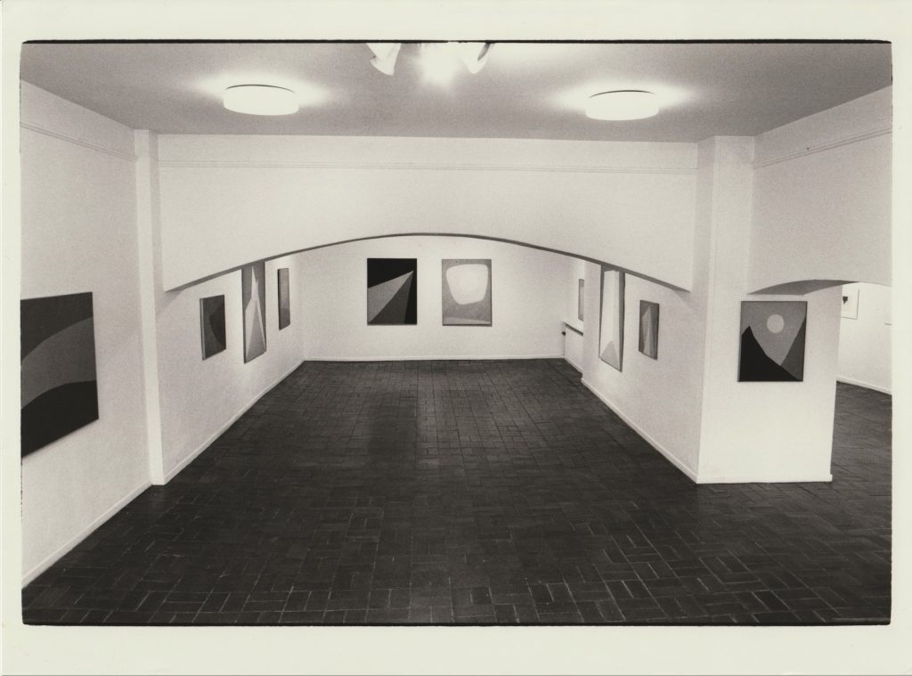 Vera Pagava, Vue d'exposition, Stockholm, 1986