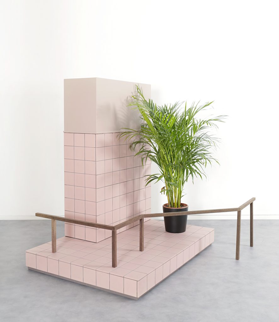 Wesley Meuris, Corner, 2013, Sculptural element, wood, tiles, paint, green plant, 145 x 136 x 128 cm