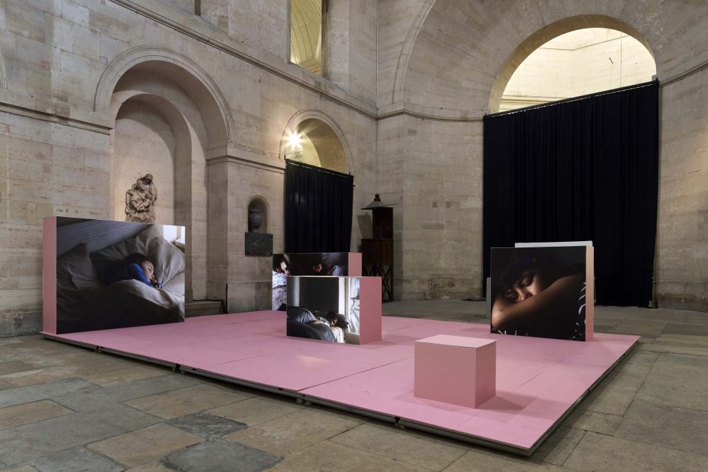 Yarema Malashchuk & Roman Khimei, OFFSCREEN, La Chapelle Saint-Louis de la Salpêtrière, Paris, 2025, Installation view, "You Shouldn't Have to See This", © GRAYSC
