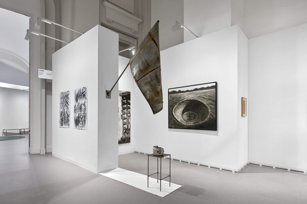 Nikita Kadan, Art Basel Paris (FR), 2025, Booth view, Galerie Poggi, Paris (FR), Voloshyn Gallery, Kyiv (UKR), Photo : © Graysc