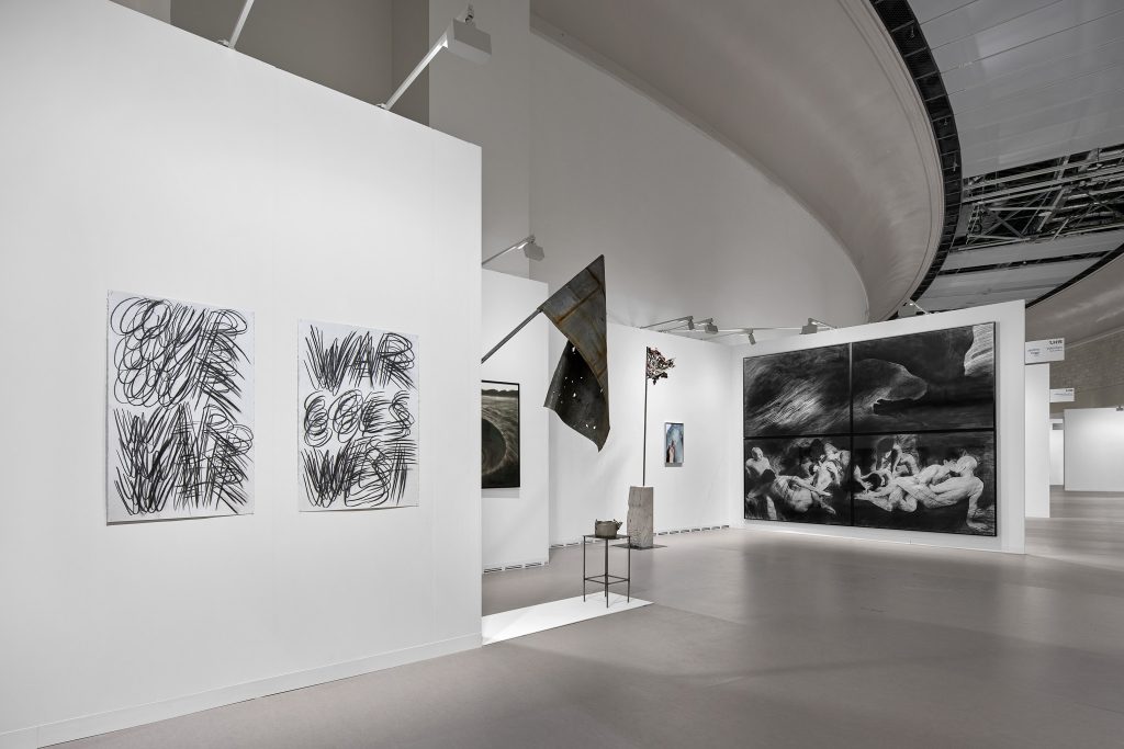 Nikita Kadan, Art Basel Paris (FR), 2025, Booth view, Galerie Poggi, Paris (FR), Voloshyn Gallery, Kyiv (UKR), Photo : © Graysc