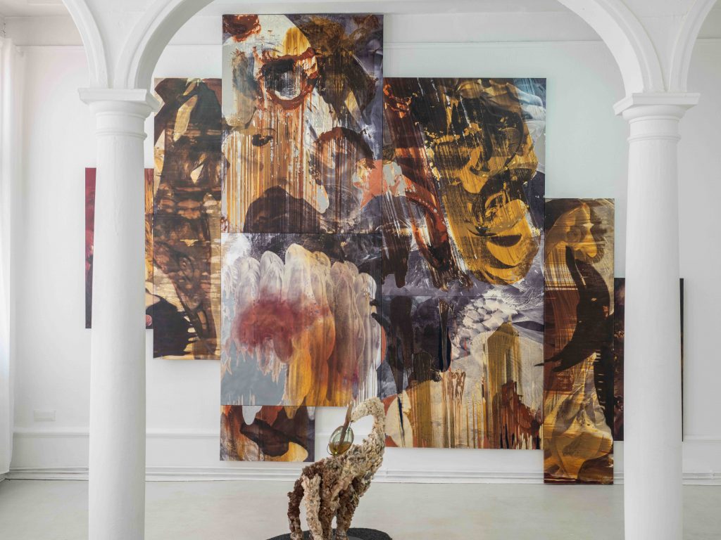 Ittah Yoda, Künstlerhaus Göttingen (DEU), 2025, Exhibition view, "Dander the Symbiocene", Photo : © Peter Heller