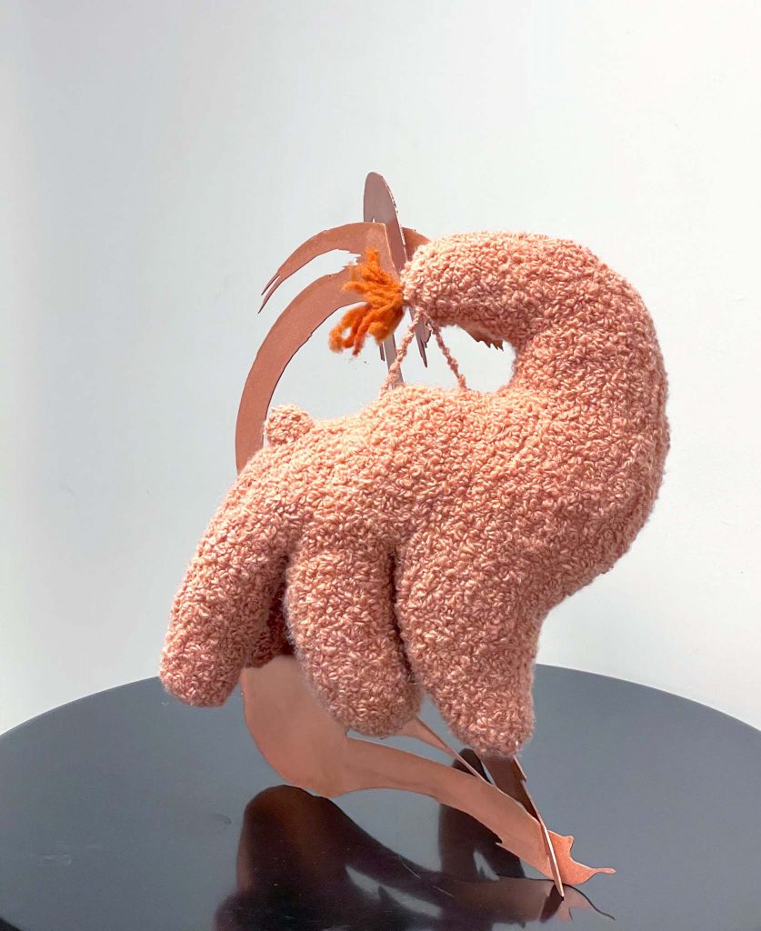 Ittah Yoda, Rose, 2024, Wool, mohair dyed by artists using dye plants (rosewood, madder), laser-cut steel with copper patina, olfactory work Learning to fly created in collaboration with David Chieze (Luzi, Mark Buxton)
