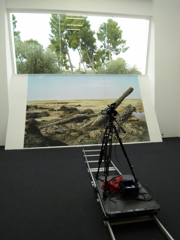 Sophie Ristelhueber, Galerie Arlogos, Paris (FR), 1999, Exhibition view, "Autoportrait", set of 8 digital prints mounted on aluminum