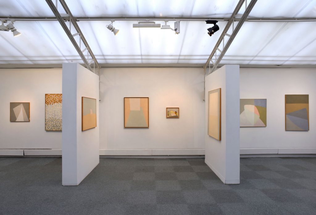 Vera Pagava, Galerie Jeanne Bucher Jaeger, Paris (FR), 2016, Exhibition view, "Corps Célestes"